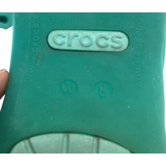 Crocs Women's Size 8 Green Cutout Peep Toe Flats shoes - Picture 8 of 8